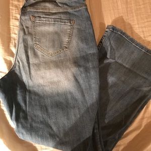 Light wash jeans